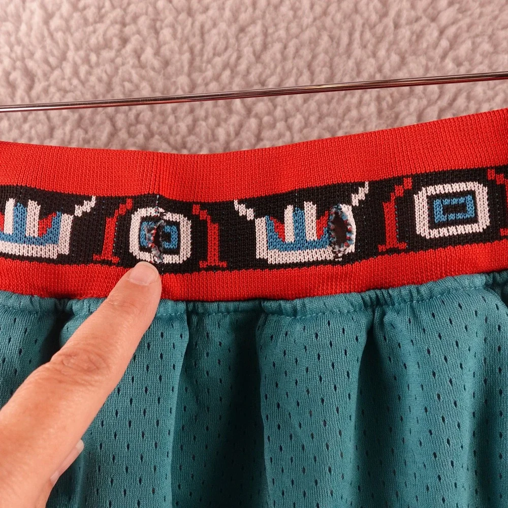 Just Don Vancouver Grizzlies‎ 1995-96 Basketball Shorts Teal Mens Large NBA